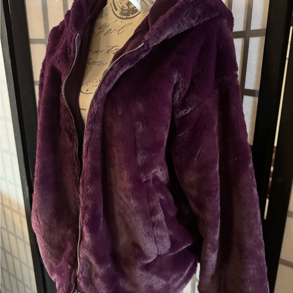 Forever 21 Purple Bomber Jacket Plush Faux Fur - Picture 2 of 4